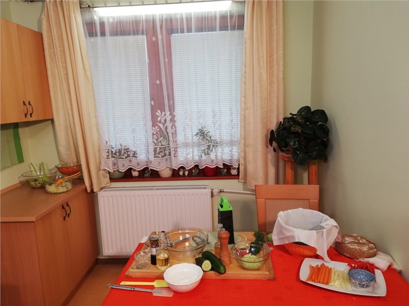 tzatziki suroviny