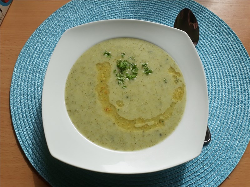 polévky recepty