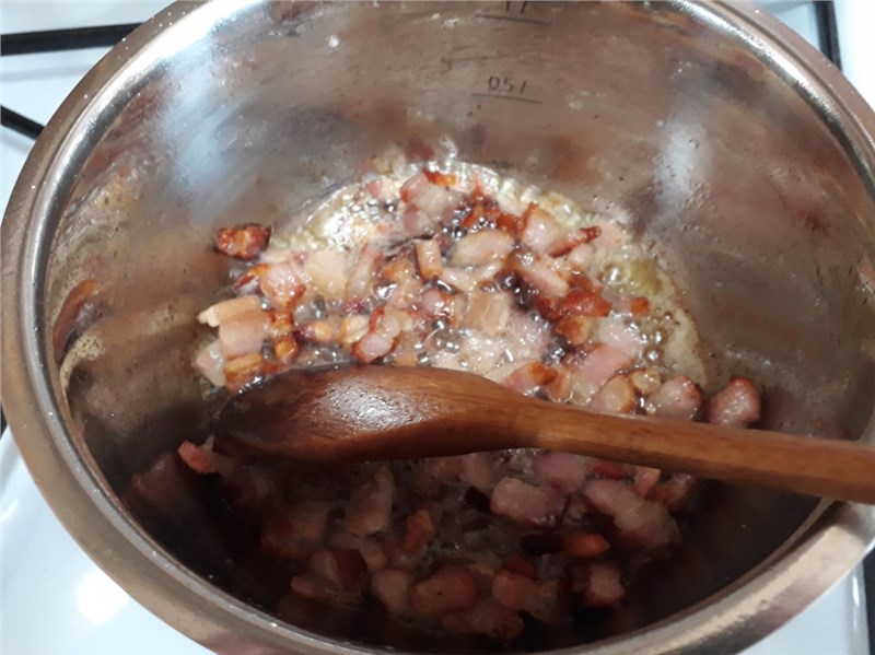 slanina škvarky na pirohy