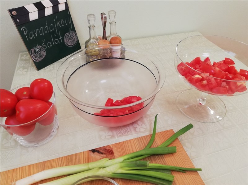paradajkovy salat
